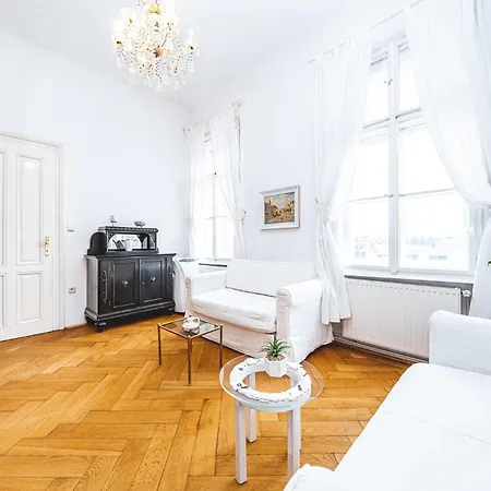 Antique Chic Appartement